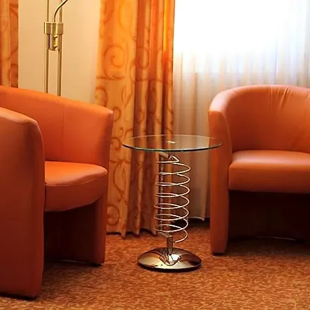 Hotel My 3*