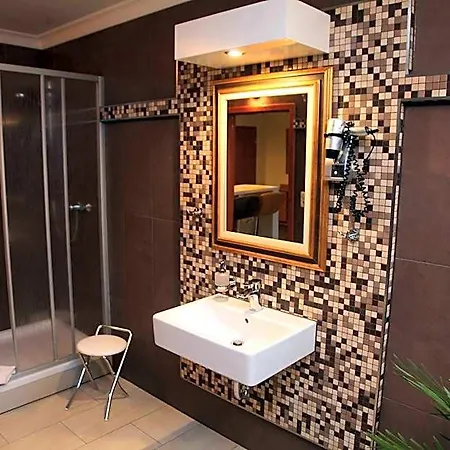 Hotel My