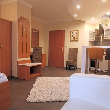 Hotel My 3*